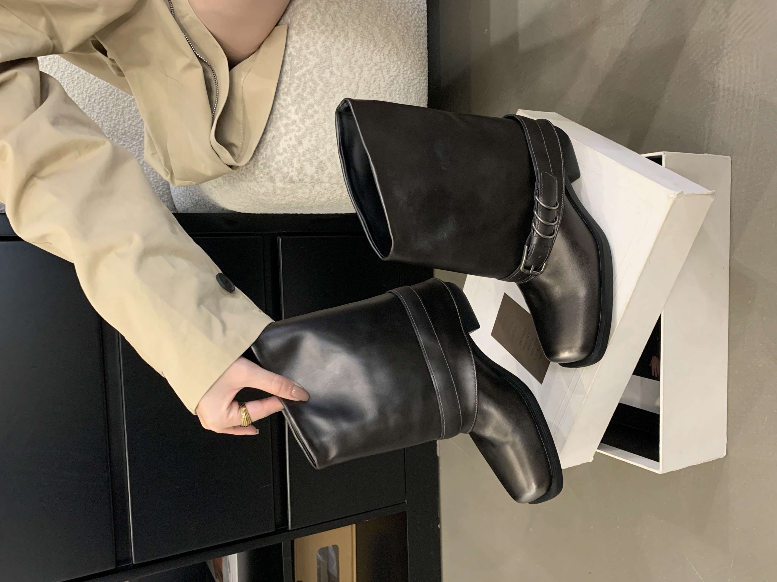 Vintage Leather Martin Boots Square Toe Distressed Women's Metal Buckle Chunky Heel Western Boots - Image 4