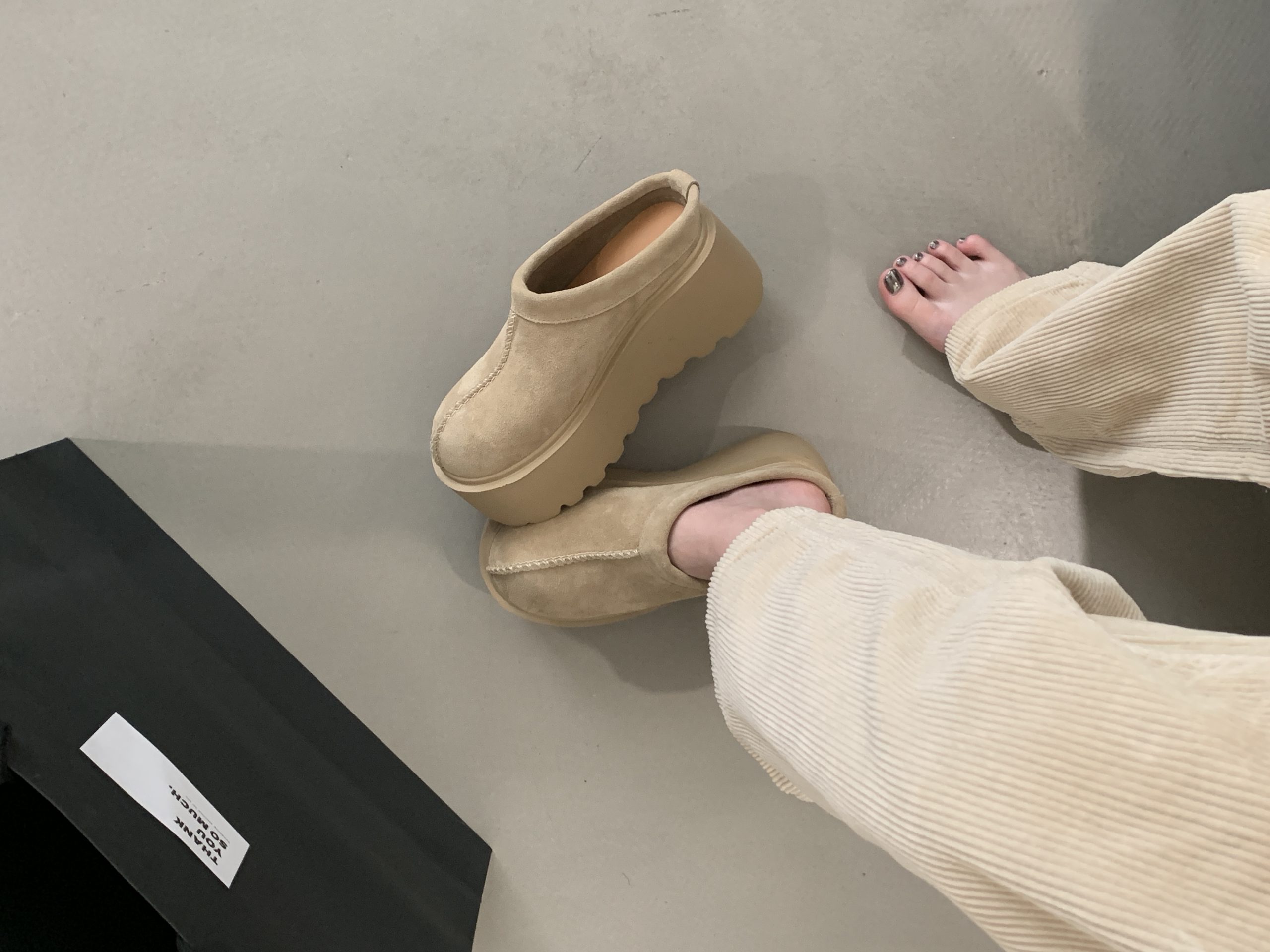 Chunky Sole Slippers for Women - Thick Bottom Casual Outdoor Office Shoes for Petite - Unisex Clog Slip-On Loafers - Image 2
