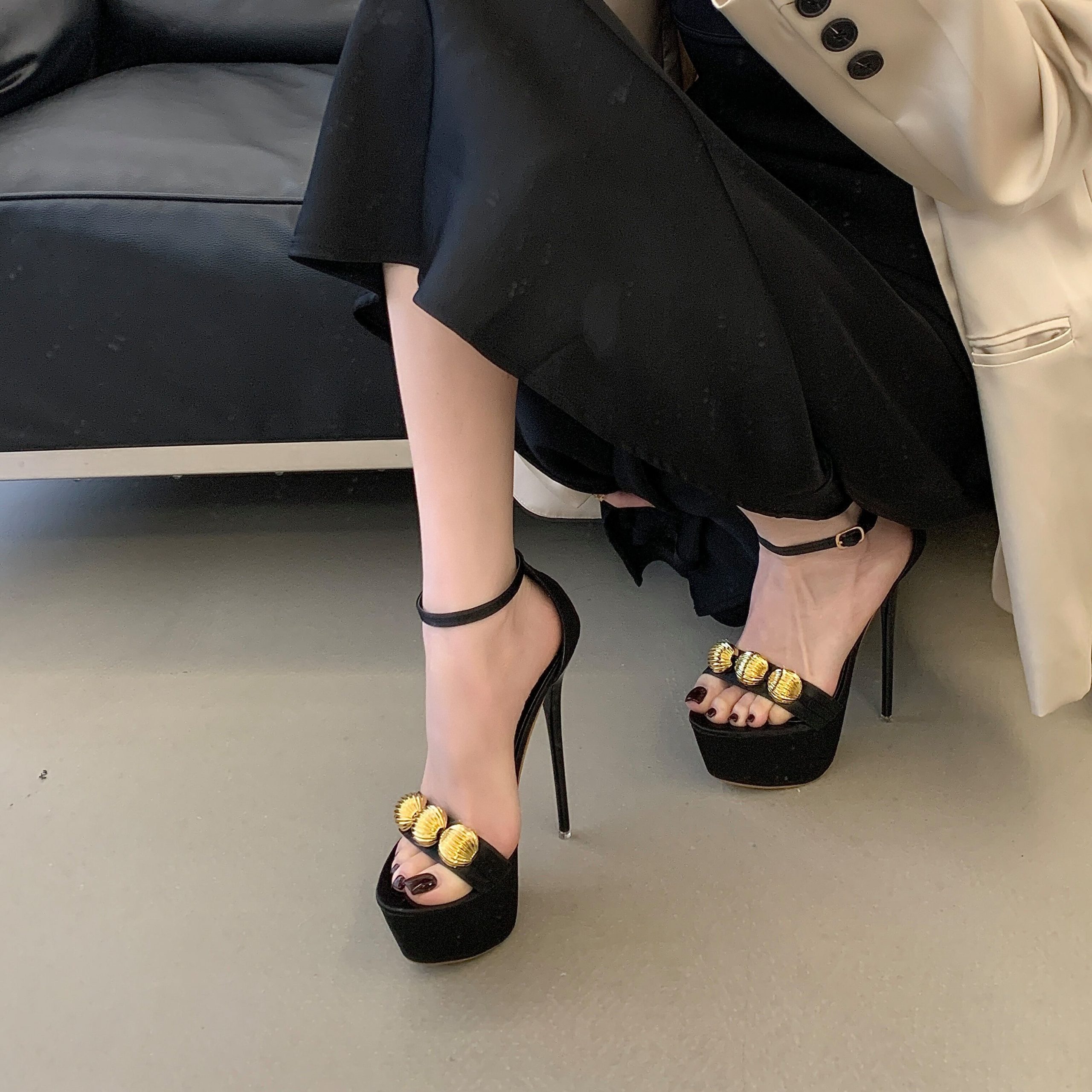 Metal Ball Decorated Platform Thin Heel Sandals Black One-Strap Ultra High Heels Elegant Party Shoes - Image 4